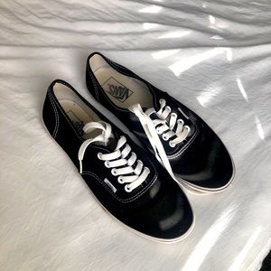 Black vans
